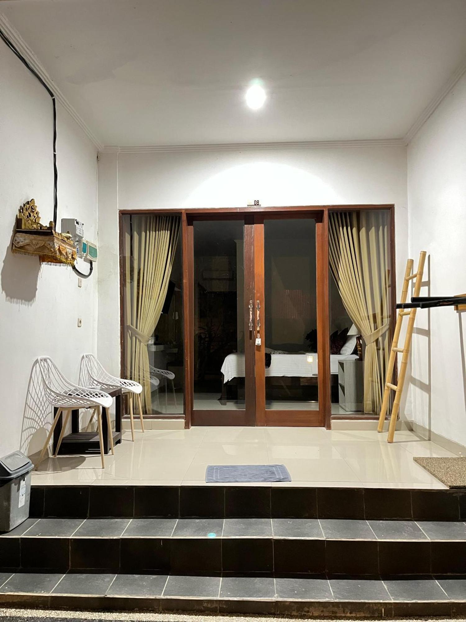 Padang-Padang Sari Homestay Uluwatu Værelse billede