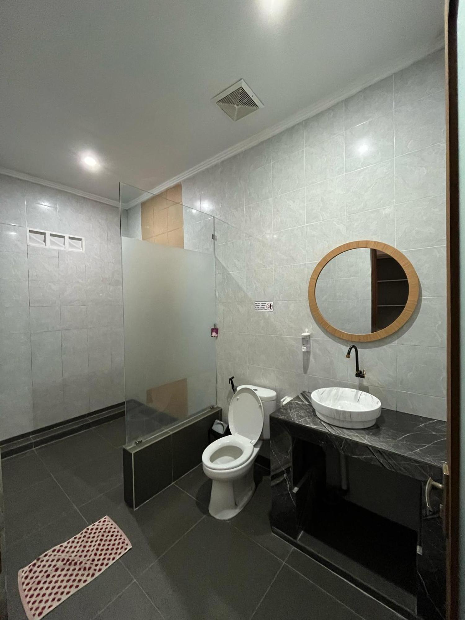 Padang-Padang Sari Homestay Uluwatu Værelse billede
